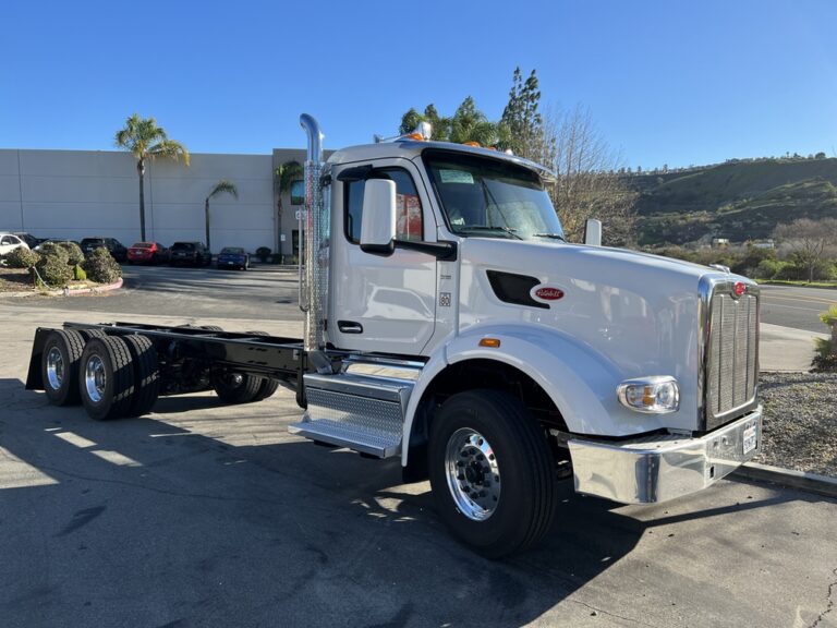 Truck Paint Shop